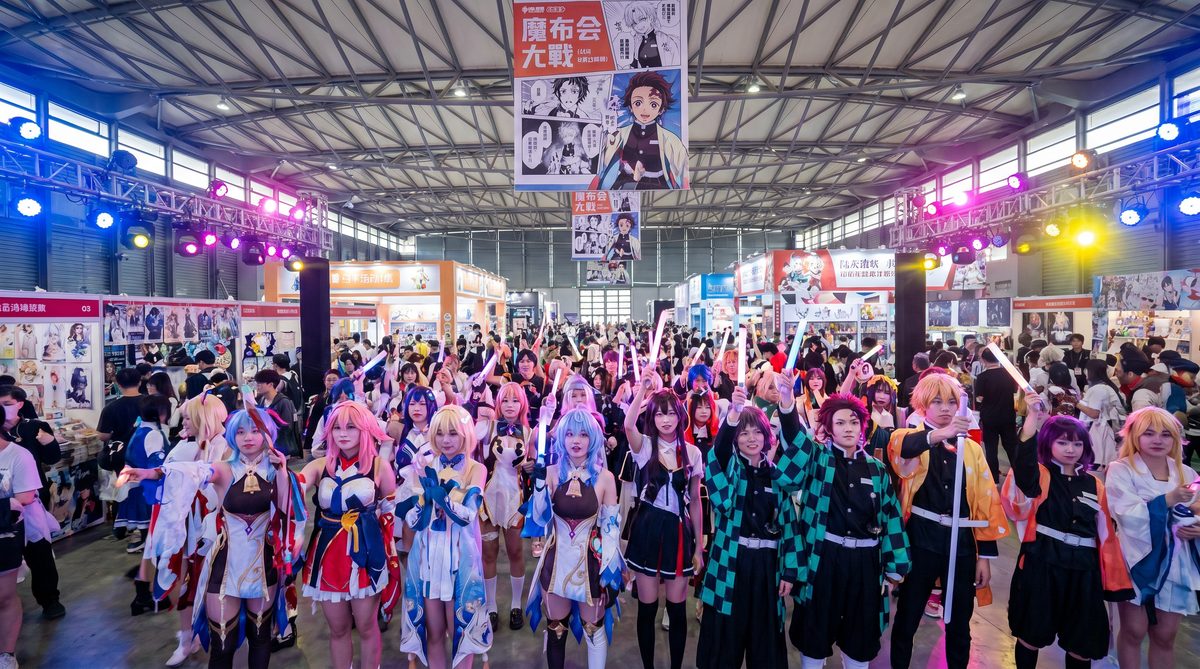 体育生男同动漫cosplay视频